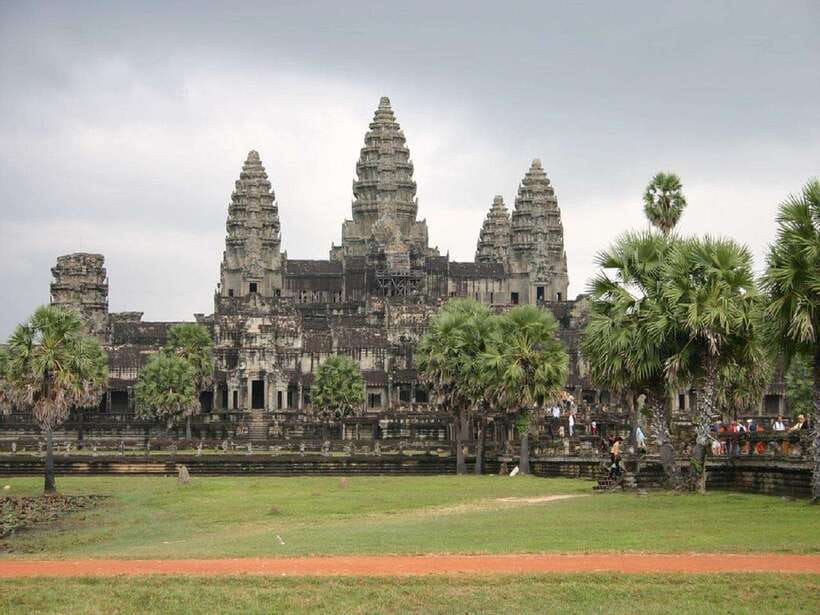 Angkor Wat Small Tour With Private Tuk Tuk - Key Points to Know Before You Go