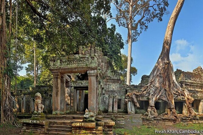 Angkor Wat Sunrise Private Experience with Guide from Siem Reap - Stop 2: Bayon Temple and the faces of Angkor Thom
