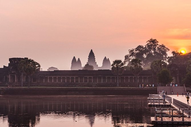 Angkor Wat Sunrise Private Tour by Tuk Tuk - Angkor Thom South Gate: The City With a Feeling of Power