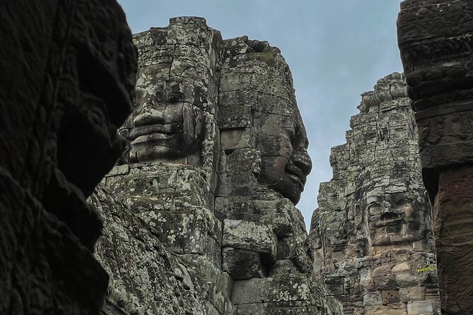 Angkor Wat Sunrise Tour By E-Bike Experience With Breakfast Included - Srah Srang breakfast stop with palm cake and Khmer noodles
