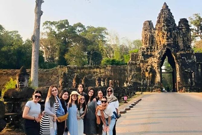 Angkor Wat Sunset Small Group Tour with Lunch Included - Angkor Thom South Gate and the Terrace of the Leper King