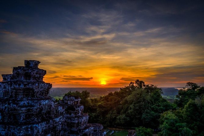 Angkor Wat Sunset Tour - Pickup, Van Comfort, and the Hydration Routine That Matters
