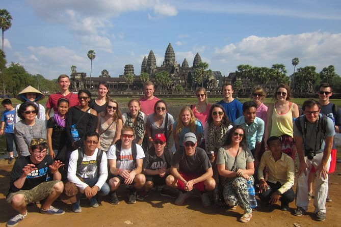 Angkor Wat Tour deutsch - Sonnenaufgang | Private Führung - The Day Flow: How Private Transport Changes Your Experience