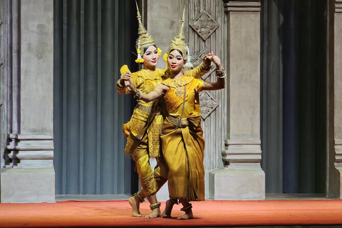 Apsara Dance Performance - Including Buffet Dinner & Hotel Pickup - The venue reality: big hall energy, seating distance, and noise level
