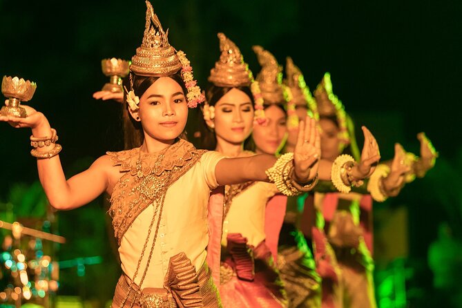 Apsara Dance Show with Dinner by Tuk-Tuk Roundtrip Transfer - Small Tips That Improve Your Experience