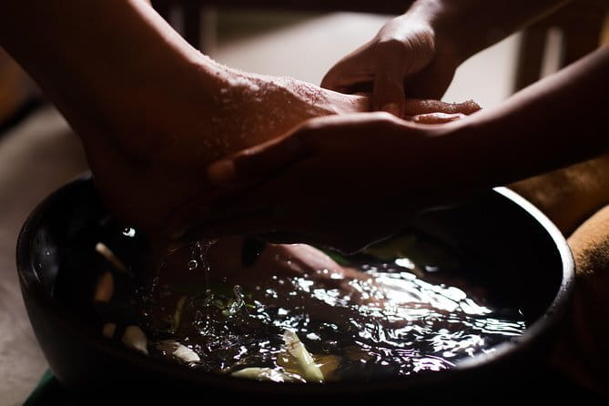 Apsara Indulgence 4 Hands Massage in Phnom Penh - Where It Fits in Your Day: Phnom Penh Riverside Timing Tips