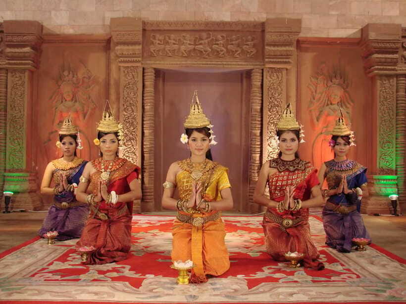 Apsara Performance include Dinner & hotel pick up - The Apsara Performance: Khmer Dance, Singers, and Musicians