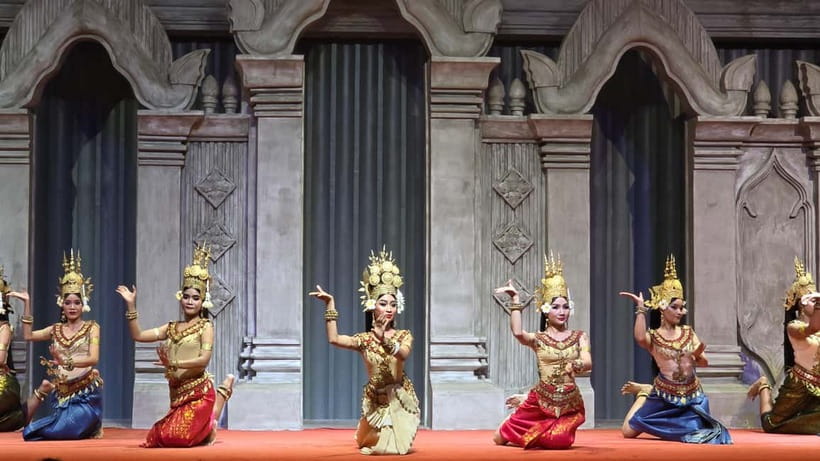 Apsara Performance with Dinner include Pick up & Drop off - The Apsara performance: costumes, multiple scenes, and what hand gestures mean