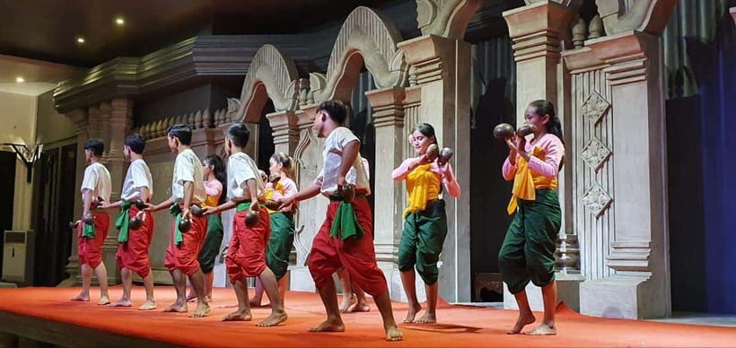 Apsara Performance with Dinner include Pick up & Drop off - Tuk-tuk pickup and drop-off: the part that saves your whole evening