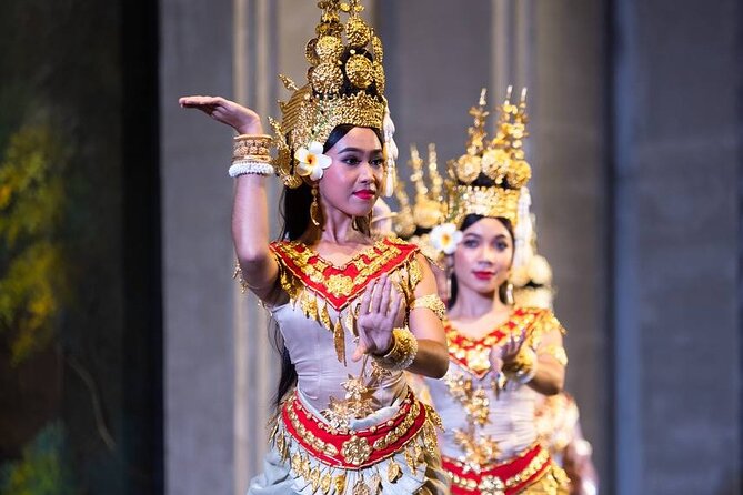 Apsara Theatre Performance include Dinner & hotel pick up - The value of an Apsara night for $29 in Siem Reap