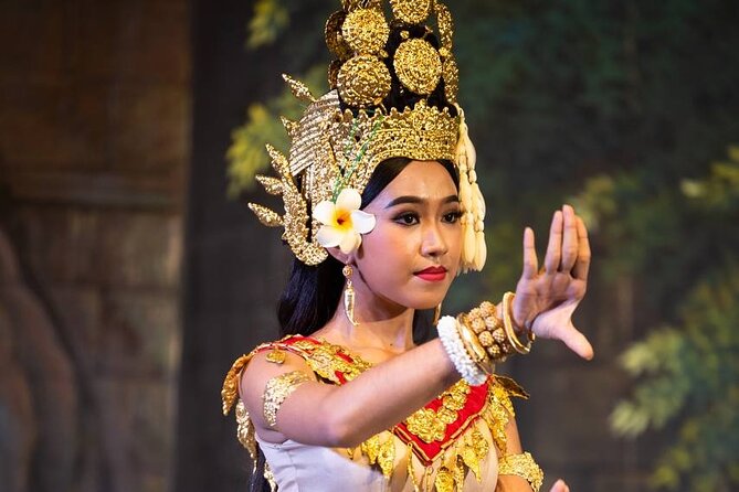 Apsara Theatre Performance include Dinner & hotel pick up - Staff support matters: a reserved seat and friendly help