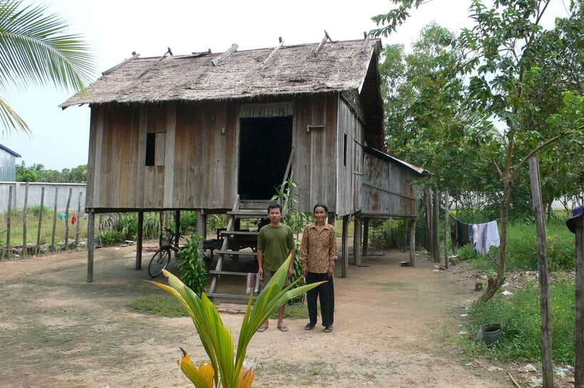 Back to Basics: Village Life Tour from Siem Reap - Lunch by the Water: Khmer Food, Hammocks, and Khmer Music