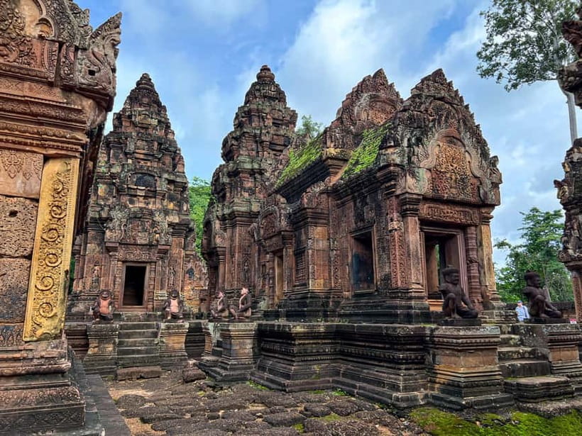 Banteay Srei, Beng Mealea and Kulen Mountain with Picnic - Kulen waterfall picnic and swim time, right when you need it