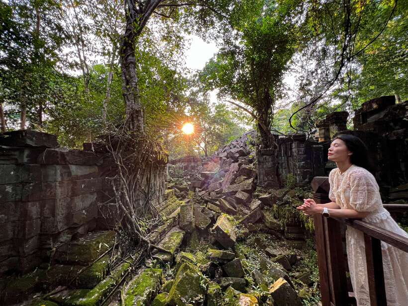 Banteay Srei, Beng Mealea & Koh Ker Small-Group Tour - A 10-hour route that connects jungle, pyramids, and tiny masterpiece carvings