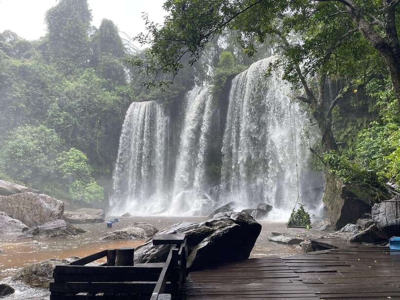Banteay Srei, Kulen Waterfall & Beng Mealea Exploration - The day starts early because Kulen is far from Siem Reap