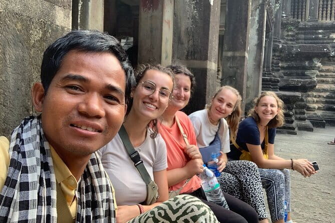Banteay Srei Temple and Kompong Phluk Village Private Tour - Should you book this tour? My decision guide