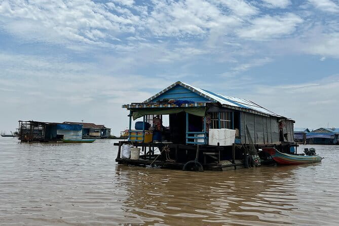 Banteay Srei Temple and Kompong Phluk Village Private Tour - Chuop as your private guide: the difference you feel fast