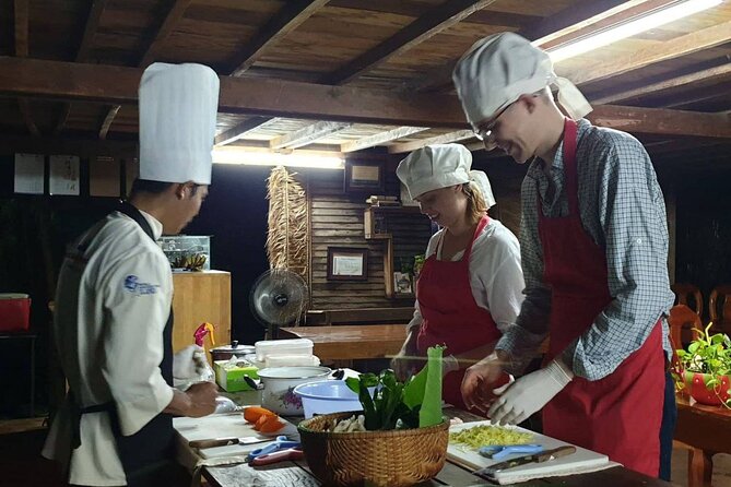 Battambang: Cooking Class and Market Touring - What you actually eat after cooking, and why it matters