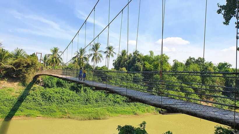 Battambang: Tuk-Tuk, Bamboo Train, Killing/Bat Caves, Sunset - Killing Cave history at Phnom Sampou: serious context, not just a stop