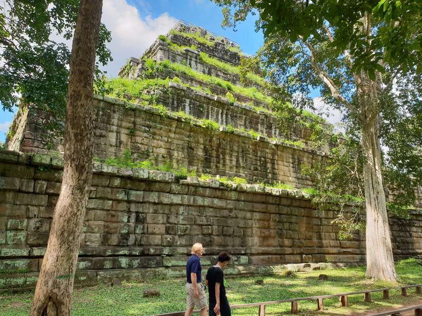 Beng Mealea, Koh Ker & Floating village Day Tour - Who should book this one-day Beng Mealea, Koh Ker, and Kompong Khleang tour