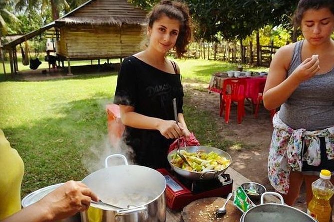Cambodian Private Cooking Class at a Local's Home - Cooking four dishes, and why teamwork makes it easier