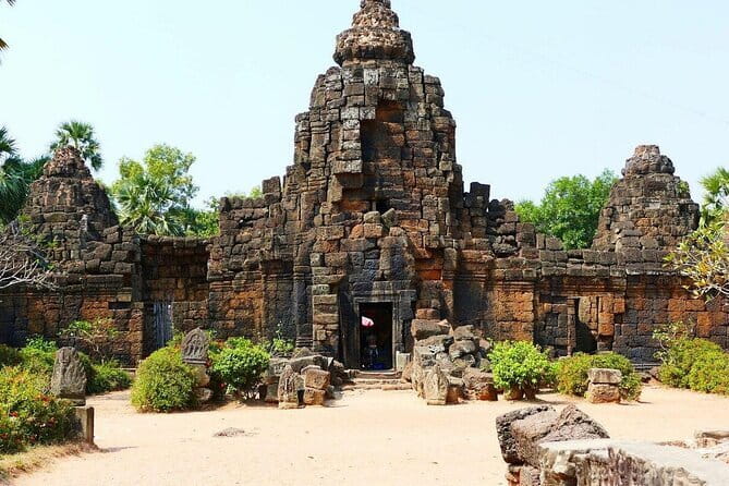 Chiso temple, Neang khmao, and Taprum temple historical site Tour - Yeay Pov Temple: the closing chapter of sacred Khmer space