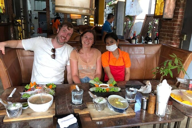 Cooking class in Kampot - Cooking Khmer Staples: Larb, Papaya Salad, and Amok