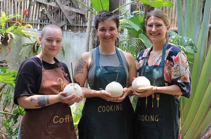 Cooking Class in Phnom Penh - Dinner you made, with drinks included