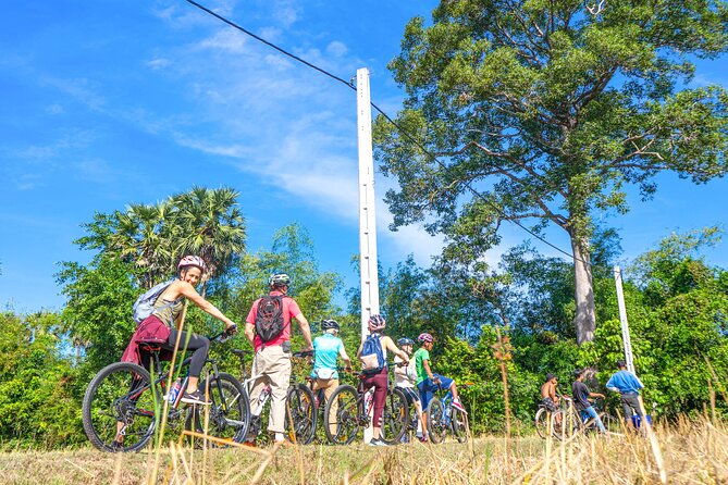 Cycle the Angkor Backroads with lunch / E-Bike or Tuk Tuk - Srah Srang lunch break: pond views and a real reset