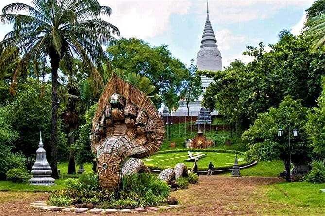 Day Trip from Sihanoukville to Phnom Penh for Cruise Passengers - Independence Monument, Norodom Sihanouk Statue, and Wat Ounalom