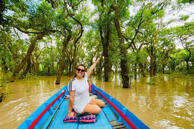 Experience Tranquility: Kampong Phluk Floating Villages Tours - Guide Energy and Local Context: Mr. John and Mr. Pich Style