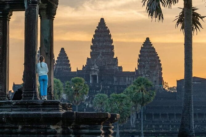 Explore Angkor Wat Sunrise Small Tour Private VIP Car - Ta Prohm Jungle Temple: The Tomb Raider Connection