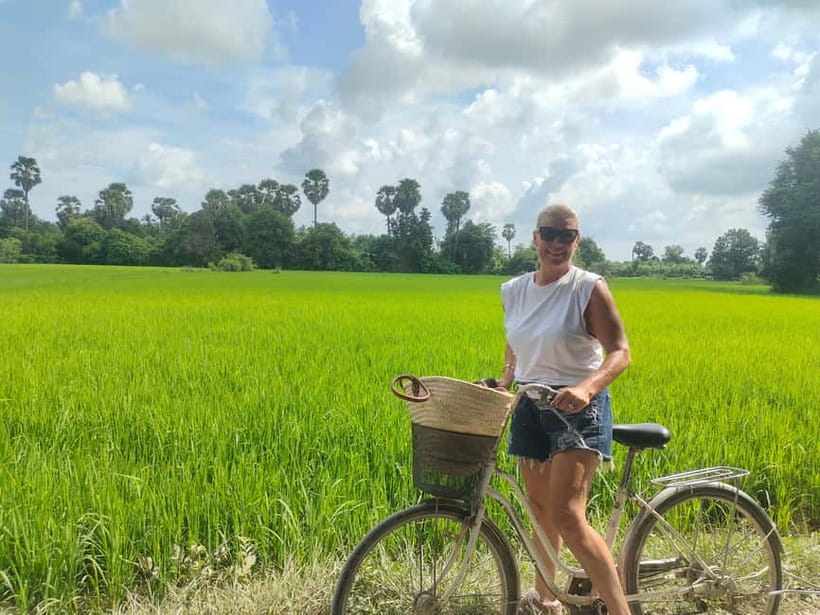 Explore the Village &Countryside By Bicycle-Half Day Morning - Homes, crops, and the meaning of everyday questions