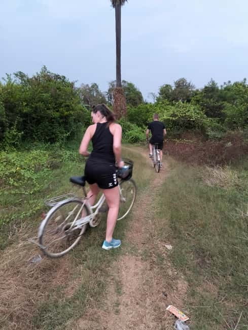 Explore the Village &Countryside By Bicycle-Half Day Morning - Monks and alms-giving: religion you can actually observe