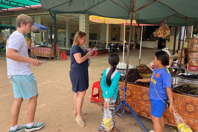 Exploring Siem Reap: Scenic Journey from Phnom Penh or Vice Versa - Kampong Phluk: the Tonlé Sap floating village boat ride