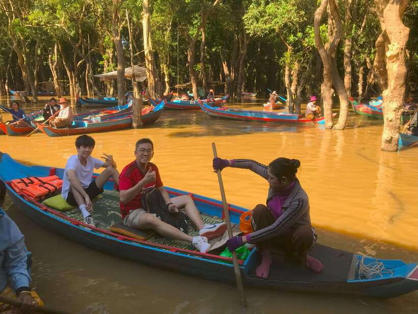 Exploring the Enchanting Kampong Phluk Floating Village - How the 4.5 Hours Really Play Out