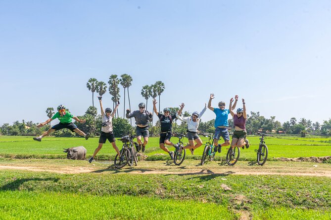 Floating Village Bike & Boat Sunset / E-Bike Available - Pace, Heat, and Distance: What to Expect on the Bike