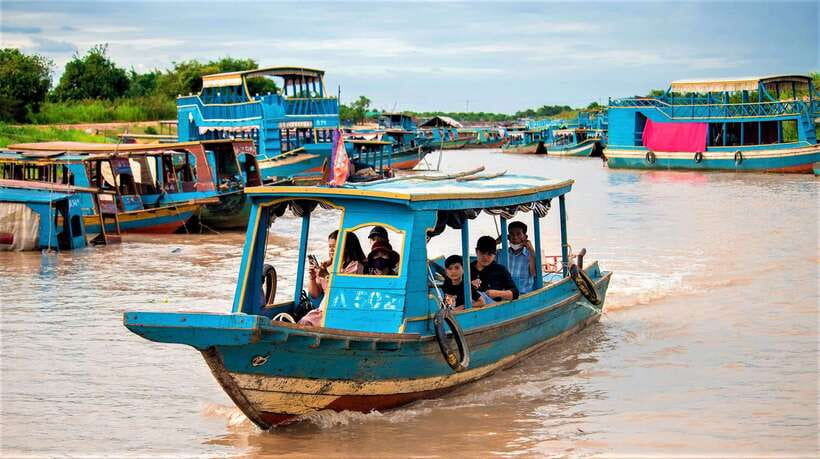 Floating Village-Mangroves Forest Tonle Sap Lake Boat Tour - Getting to the water: transfers, a ticket stop, and your first cruise