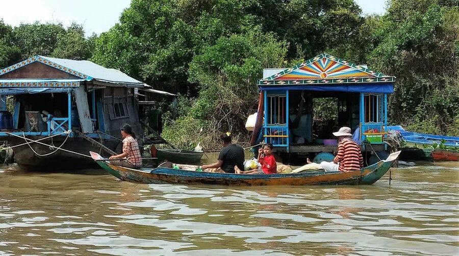 Floating Village-Mangroves Forest Tonle Sap Lake Boat Tour - Kampong Phluk Floating Village: stilted homes, daily routines, and a guided walk