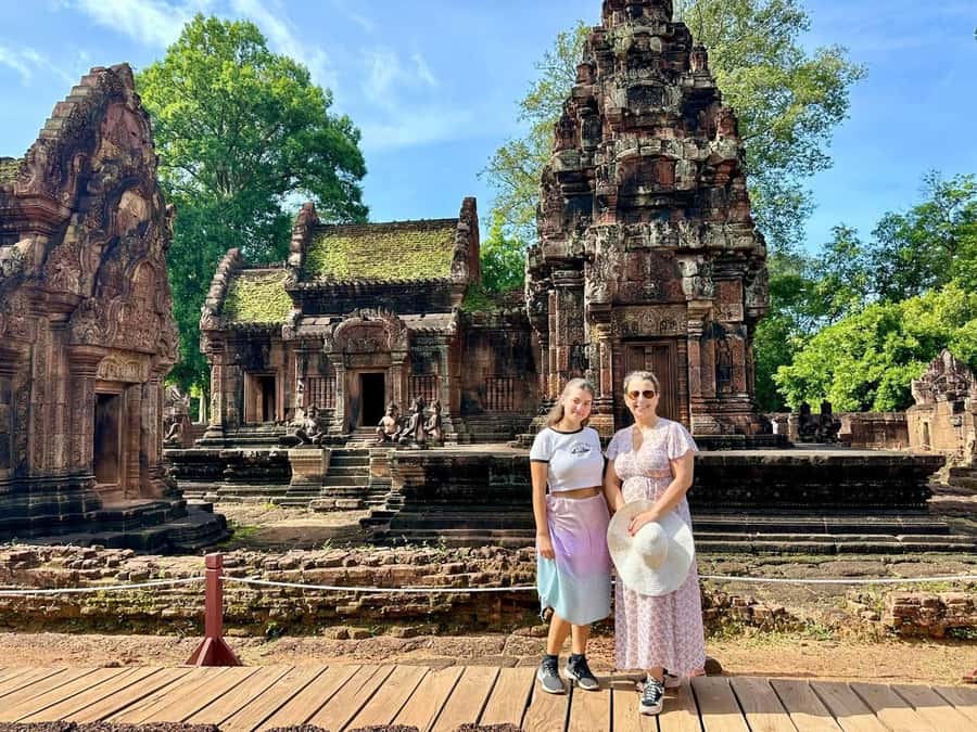 From Siem Reap: Banteay Srei Temple & Grand 5 Temple Tour - The Grand Circuit day that feels less crowded, but still iconic