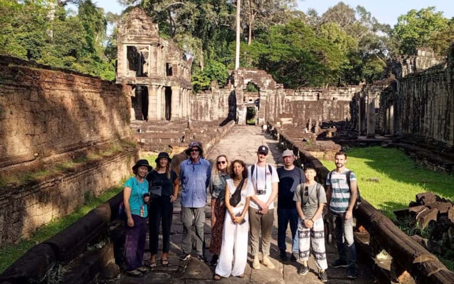From Siem Reap: Banteay Srei Temple & Grand 5 Temple Tour - Pre Rup Temple: a quick start with big atmosphere