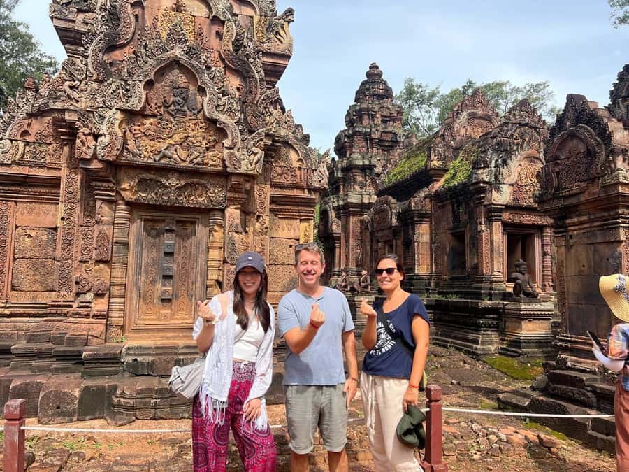 From Siem Reap: Banteay Srei Temple & Grand 5 Temple Tour - Preah Dak Village and the lunch rhythm you control