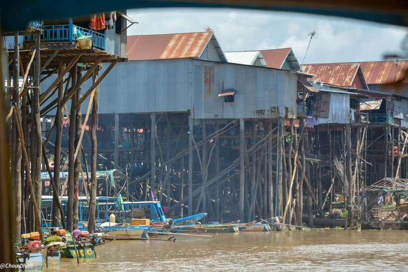 From Siem Reap: Floating Village Tour by Boat - Entering Kompong Phluk, where daily life is literally above water