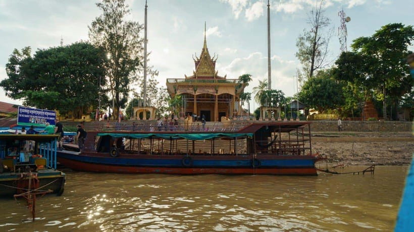 From Siem Reap: Kampong Phluk Floating Village Tour by Boat - The boat ride to the village: what you should watch for