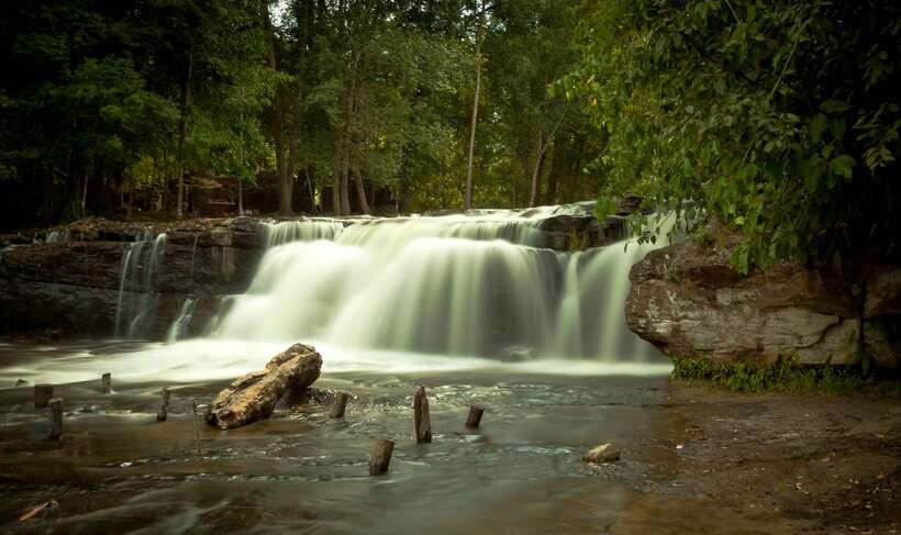 From Siem Reap: Small-Group Phnom Kulen Waterfall Day Tour - Phnom Kulen waterfall day trip basics that actually matter