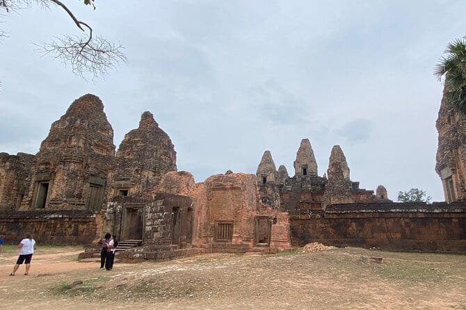 Full Day Angkor Wat Sunrise and Banteay Srei Tour - What $24.99 really buys: included comforts and missing tickets