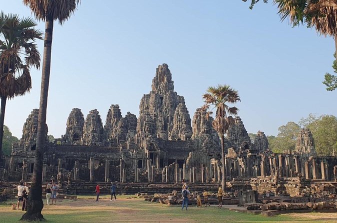 Full Day Angkor Wat Temples Tour with Pickup - Pickup, English guide, and private pacing: where the $30 value shows up