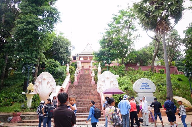 Full-Day Discover Oudong Mountain-Former Capital City & Phnom Penh City Tours - Why Oudong plus Phnom Penh works as a single full-day plan