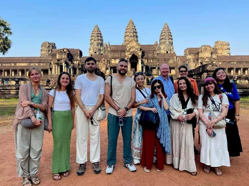 Full-Day Explore Angkor Temples Sunset Tour (with Lunch) - What the Guide Really Adds, From Clear Explanations to Photo Help