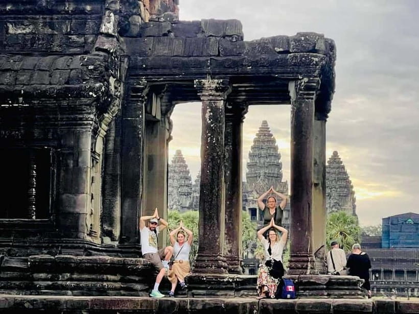 Full-Day Explore Angkor Temples Sunset Tour (with Lunch) - Phnom Bakheng Sunset, Big Views With Real-World Crowds
